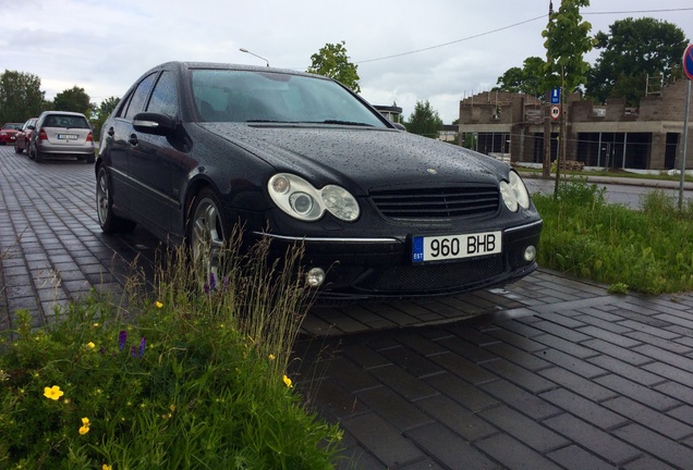 Mercedes-Benz C 55 AMG