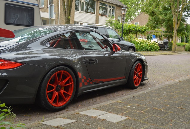 Porsche 997 GT3 RS MkII