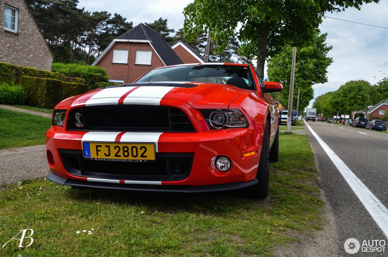 Ford Mustang Shelby GT500 2013