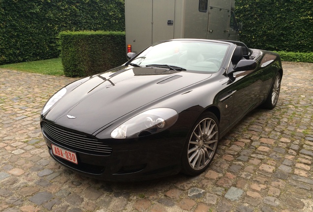 Aston Martin DB9 Volante