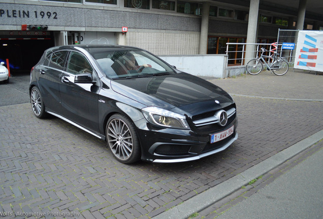 Mercedes-Benz A 45 AMG