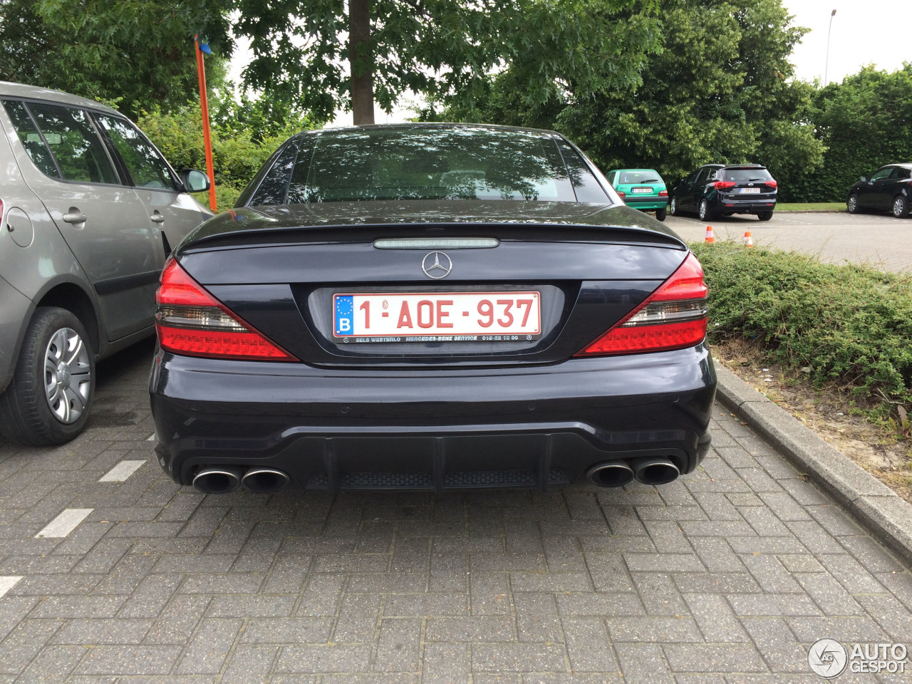 Mercedes-Benz SL 63 AMG