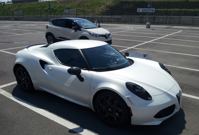 Alfa Romeo 4C Launch Edition