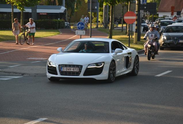 Audi R8 V10