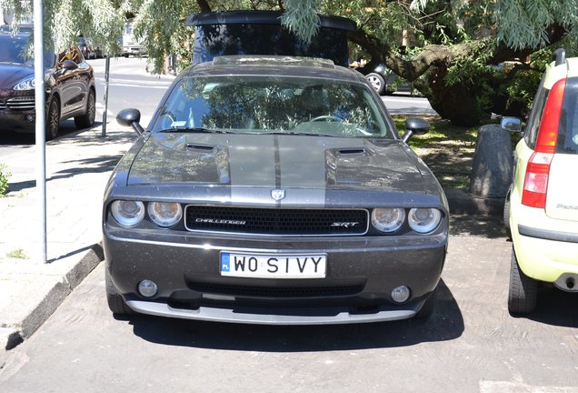 Dodge Challenger SRT-8