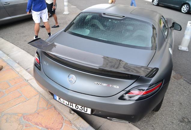 Mercedes-Benz SLS AMG GT Final Edition