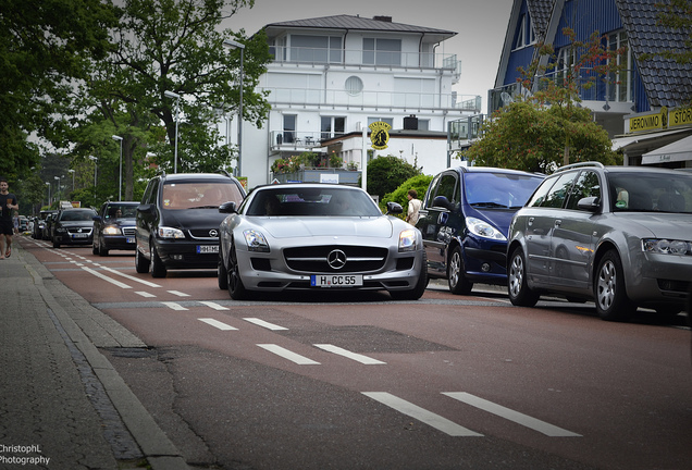 Mercedes-Benz SLS AMG Roadster