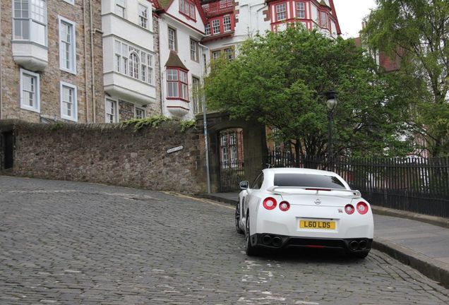 Nissan GT-R 2011