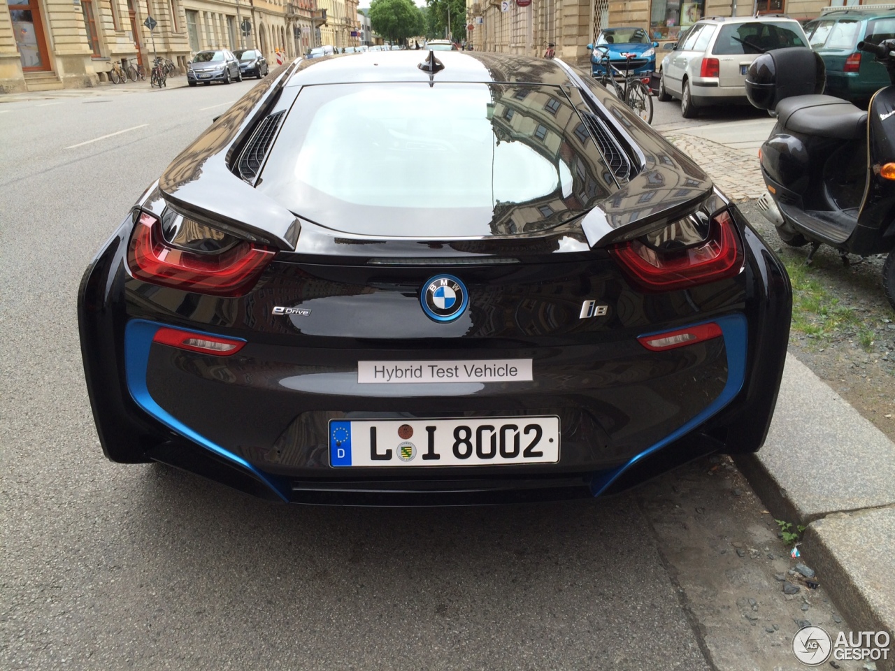 BMW i8