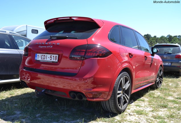 Porsche 958 Cayenne GTS