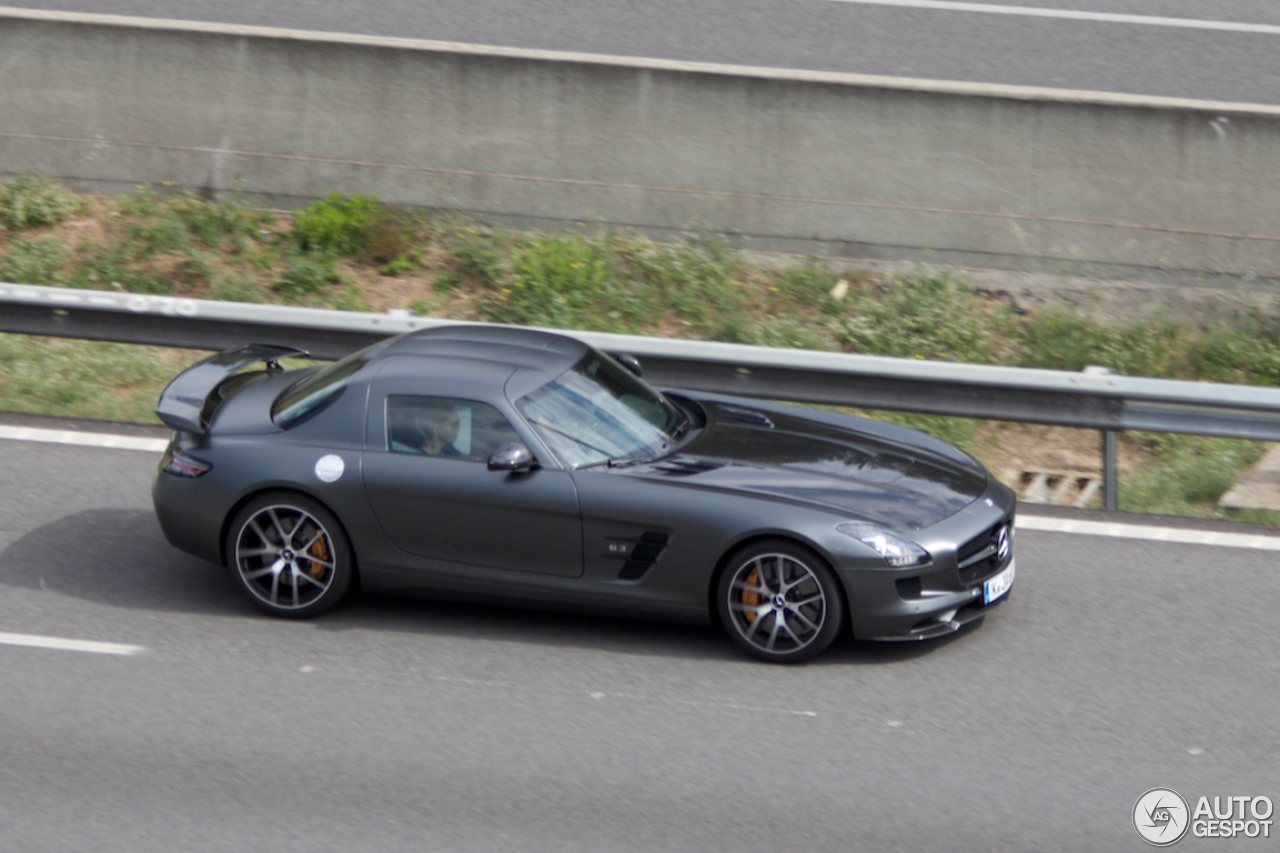 Mercedes-Benz SLS AMG GT Final Edition