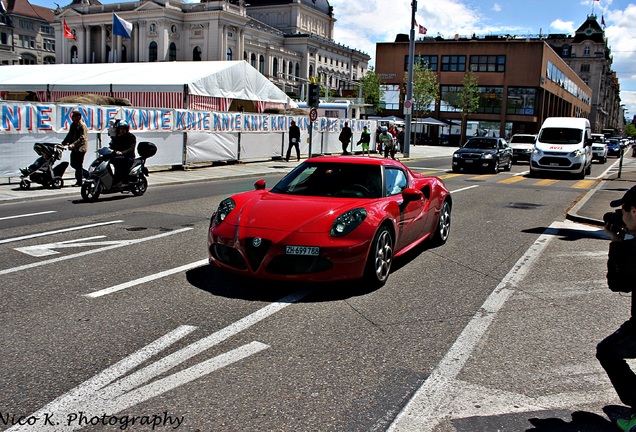 Alfa Romeo 4C Coupé