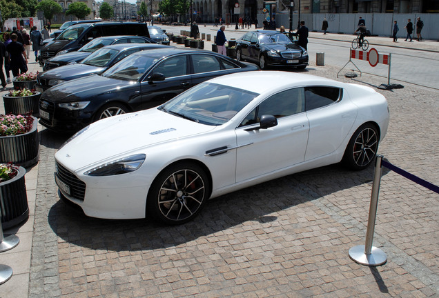 Aston Martin Rapide S