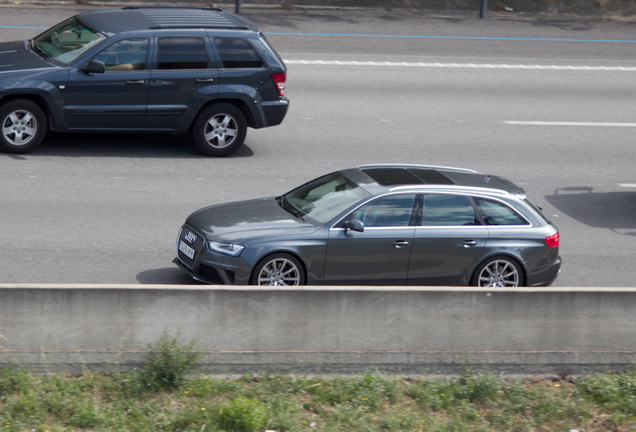 Audi RS4 Avant B8