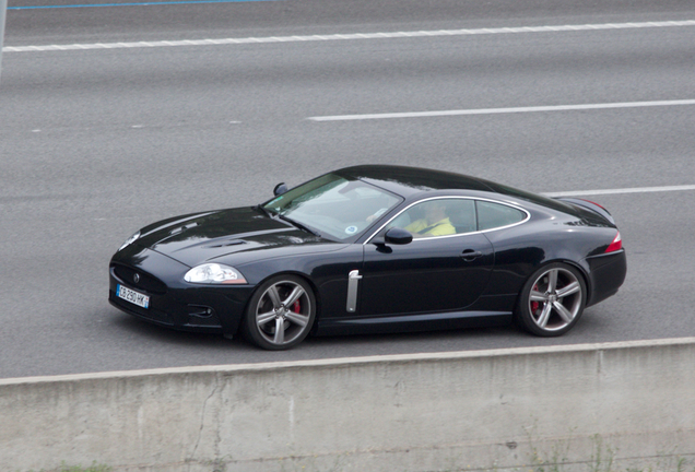 Jaguar XKR Portfolio