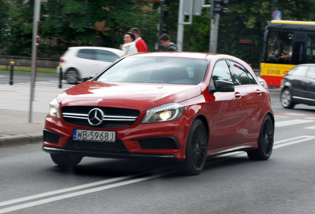 Mercedes-Benz A 45 AMG