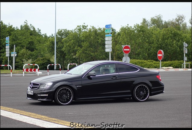 Mercedes-Benz C 63 AMG Coupé