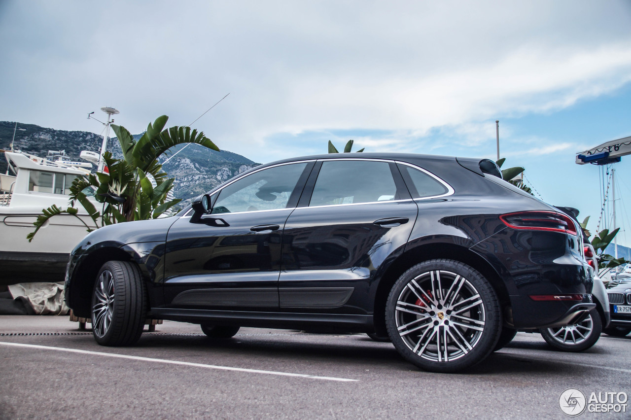 Porsche 95B Macan Turbo