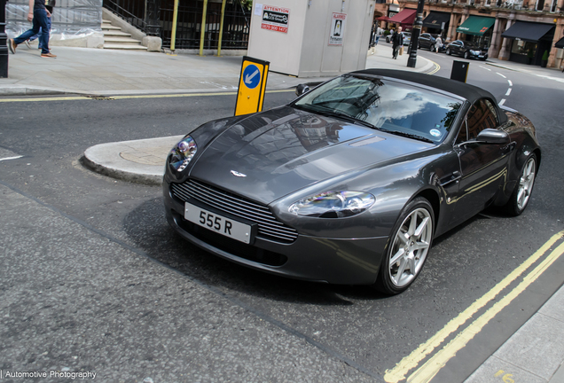 Aston Martin V8 Vantage Roadster