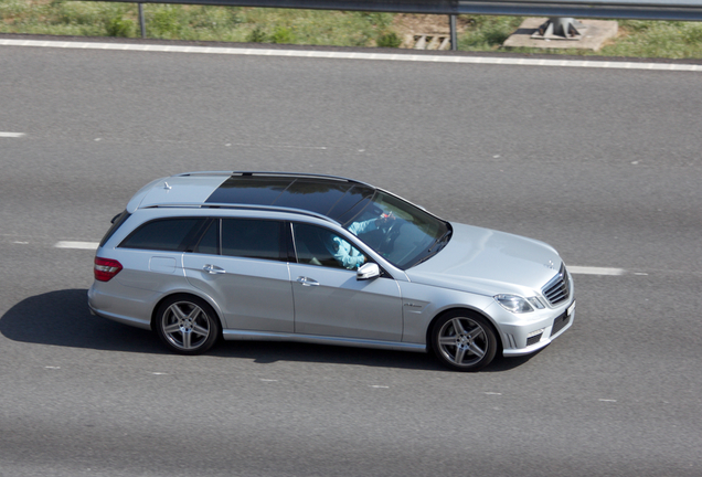 Mercedes-Benz E 63 AMG S212