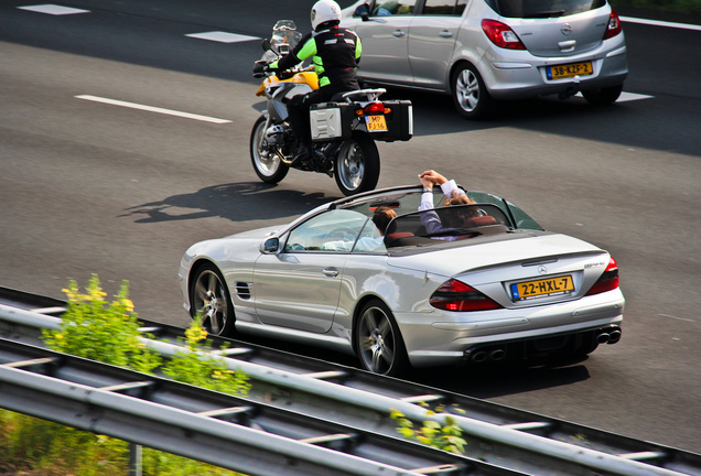 Mercedes-Benz SL 55 AMG R230