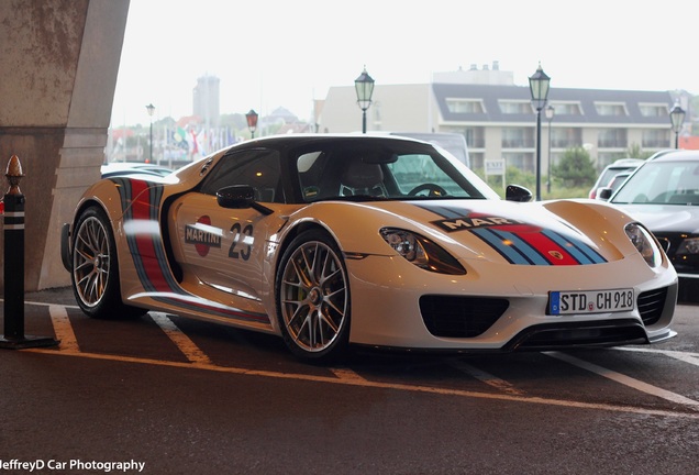 Porsche 918 Spyder Weissach Package