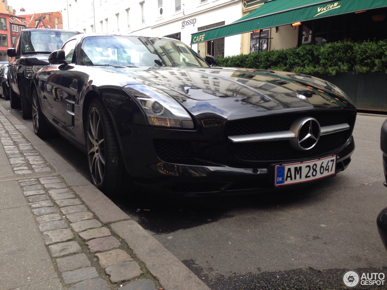 Mercedes-Benz SLS AMG