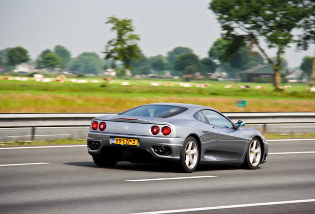 Ferrari 360 Modena