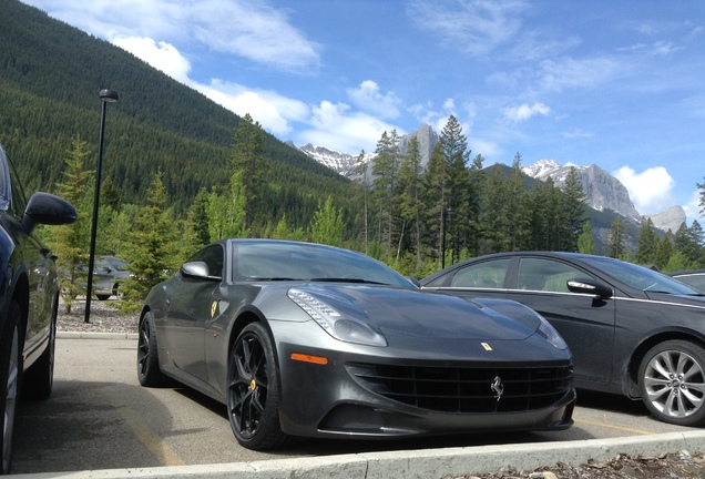 Ferrari FF