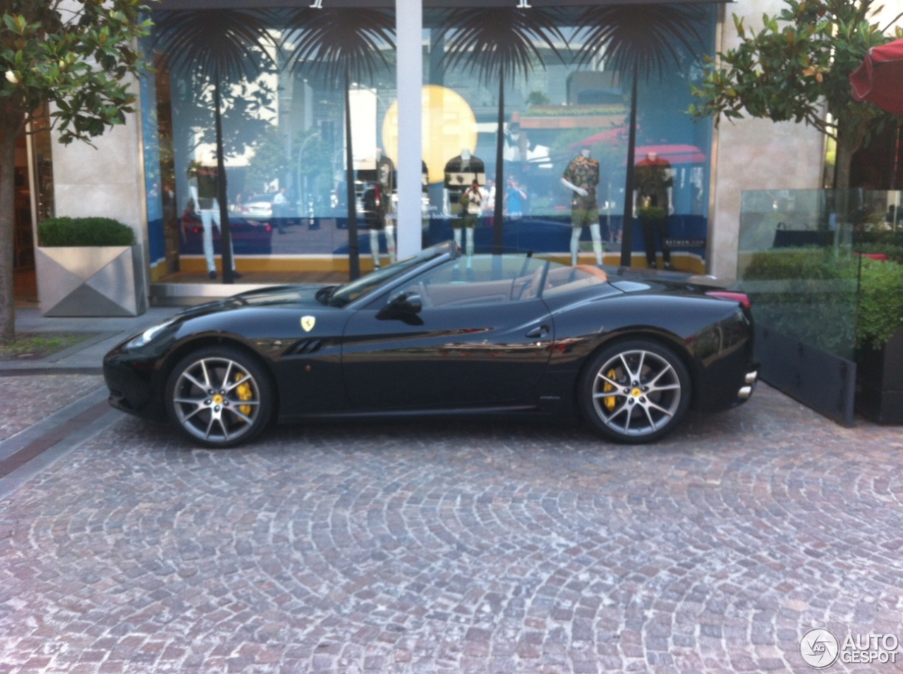 Ferrari California