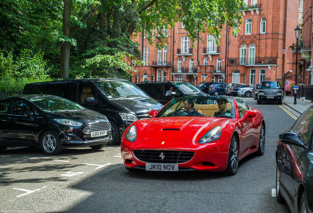 Ferrari California