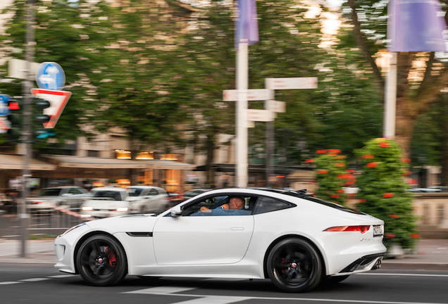 Jaguar F-TYPE S Coupé