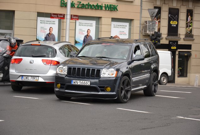 Jeep Grand Cherokee SRT-8 2005