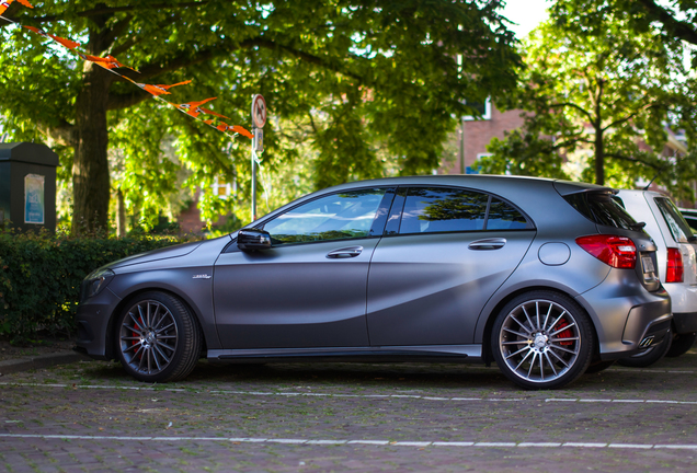 Mercedes-Benz A 45 AMG