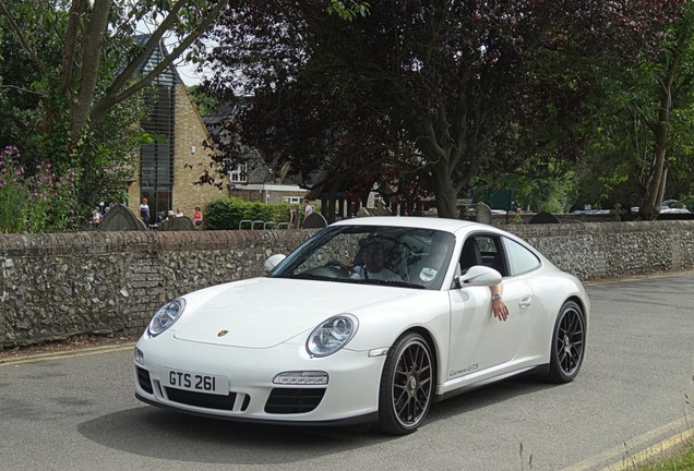 Porsche 997 Carrera GTS