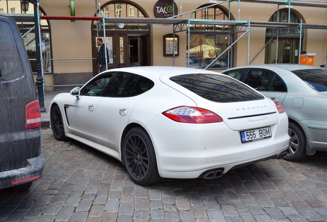 Porsche 970 Panamera GTS MkI