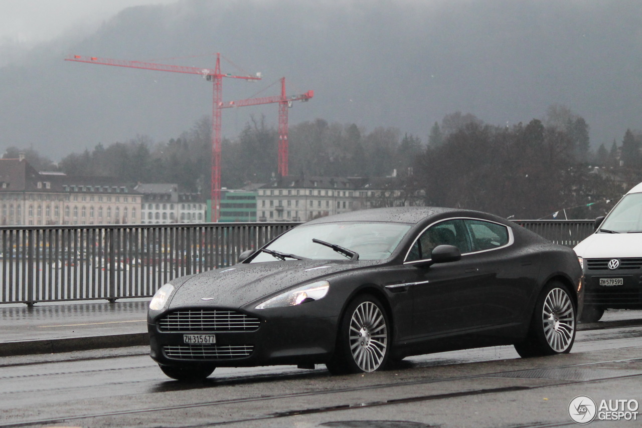 Aston Martin Rapide