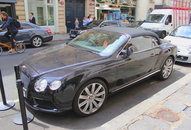 Bentley Continental GTC V8