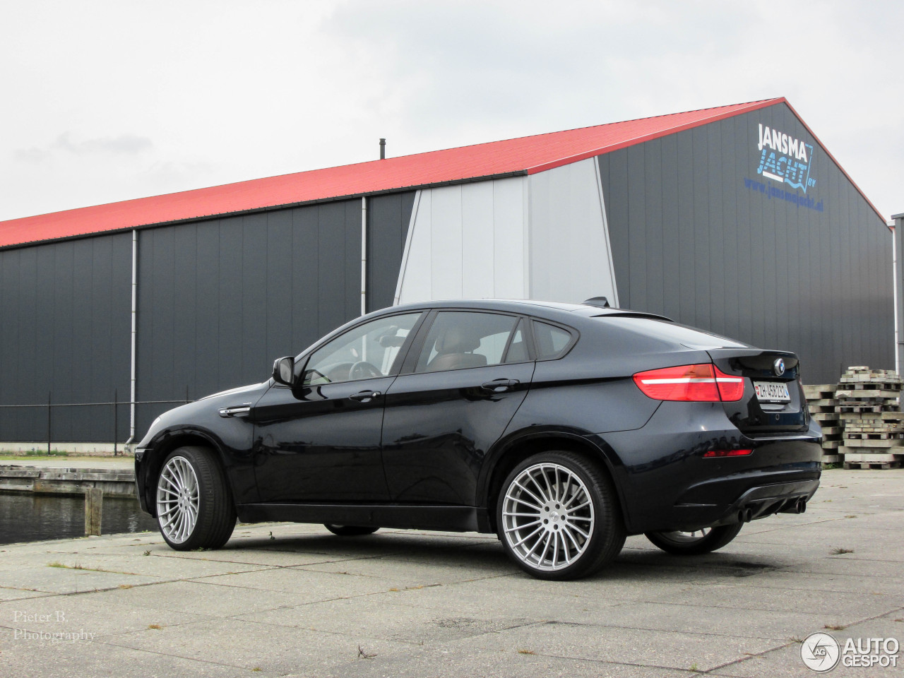 BMW X6 M E71