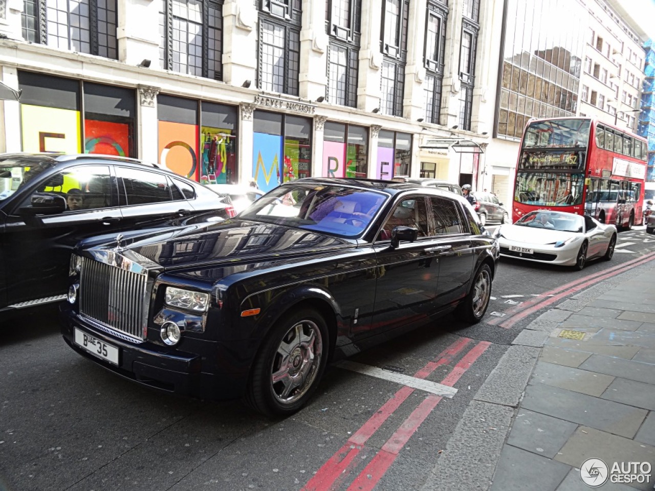 Rolls-Royce Phantom