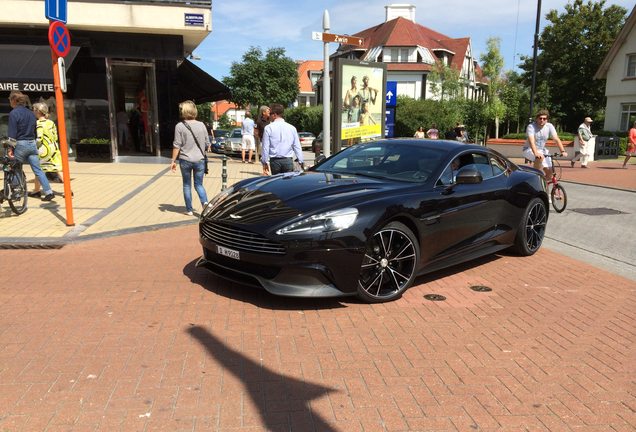 Aston Martin Vanquish 2013