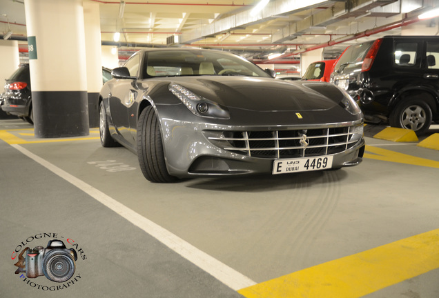 Ferrari FF