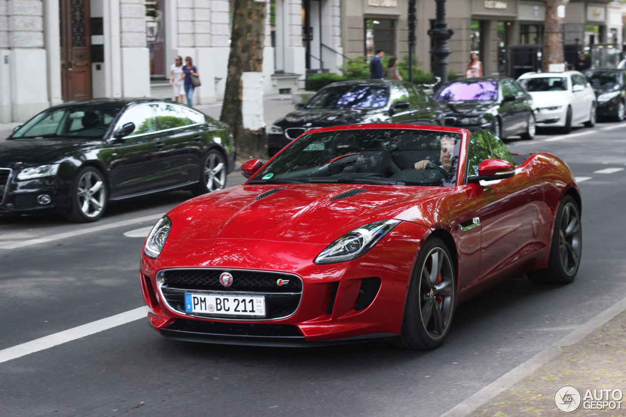 Jaguar F-TYPE S Convertible