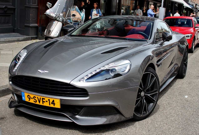 Aston Martin Vanquish 2013