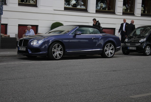 Bentley Continental GTC V8