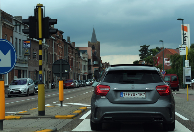 Mercedes-Benz A 45 AMG