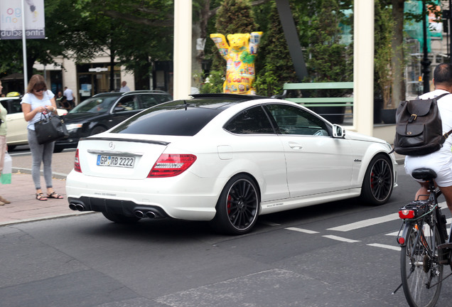 Mercedes-Benz C 63 AMG Coupé