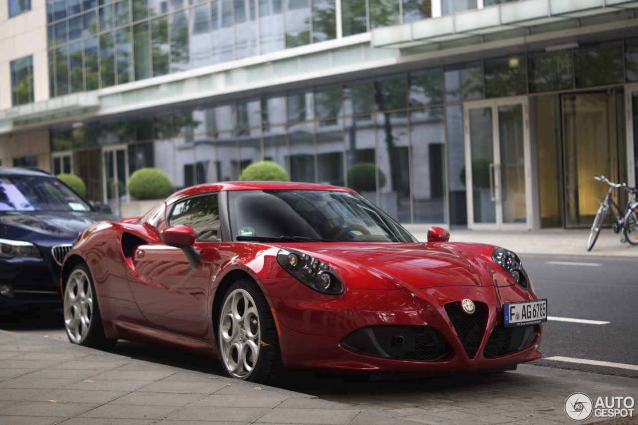 Alfa Romeo 4C Coupé