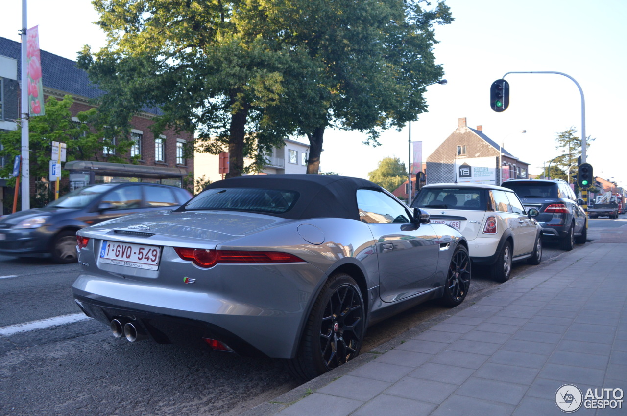 Jaguar F-TYPE S Convertible