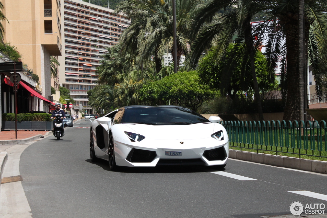 Lamborghini Aventador LP700-4 Roadster